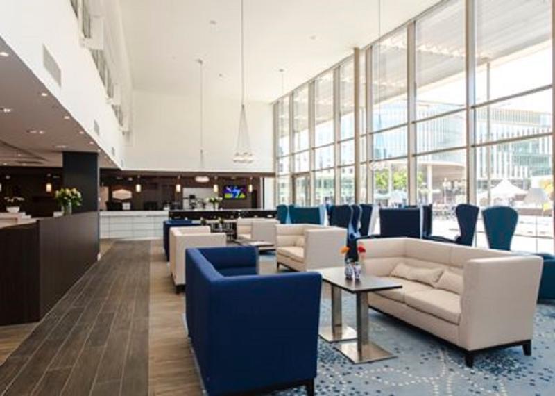 Hampton By Hilton Phoenix Hotel